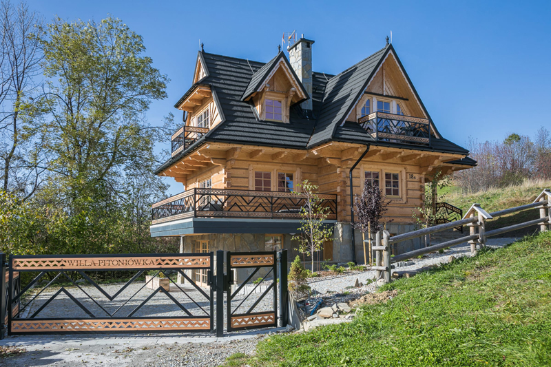 Willa Pitoniówka widok na willę