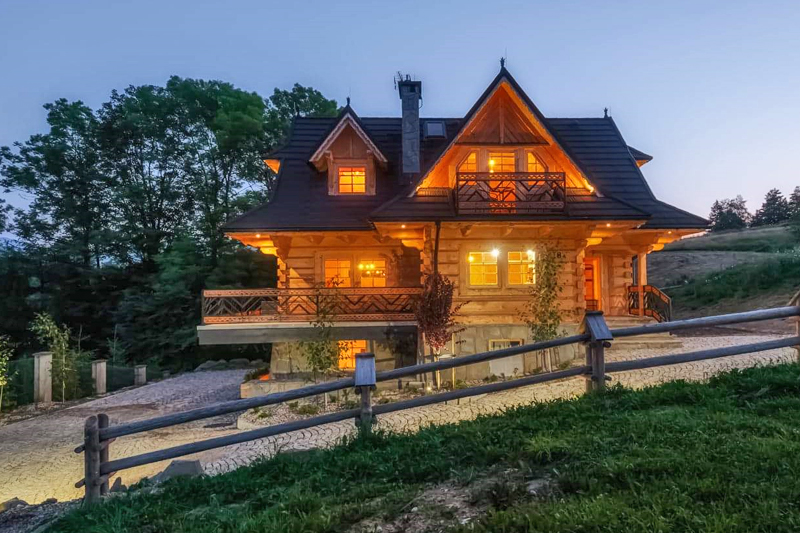 Widok na Willę Pitoniówka Kościelisko, Zakopane